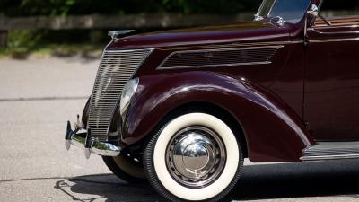 1937 Ford V8 De Luxe Convertible Cabriolet