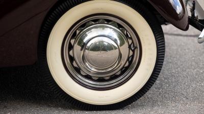 1937 Ford V8 De Luxe Convertible Cabriolet