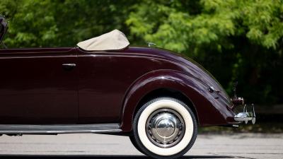 1937 Ford V8 De Luxe Convertible Cabriolet