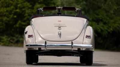 1940 Ford De Luxe V8 Convertible Club Coupe
