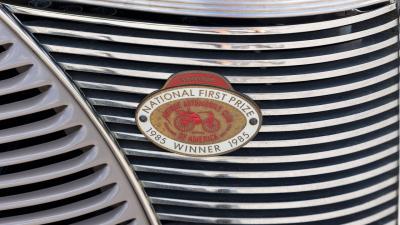 1940 Ford De Luxe V8 Convertible Club Coupe