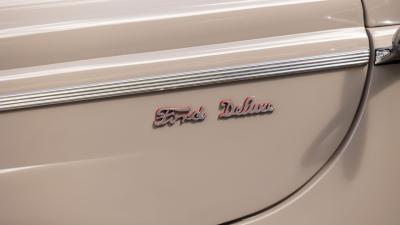 1940 Ford De Luxe V8 Convertible Club Coupe