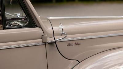 1940 Ford De Luxe V8 Convertible Club Coupe