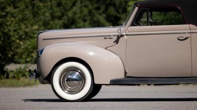 1940 Ford De Luxe V8 Convertible Club Coupe