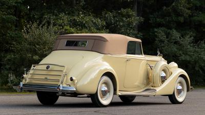 1937 Packard 1501 Super Eight Convertible Victoria