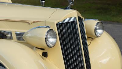 1937 Packard 1501 Super Eight Convertible Victoria