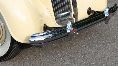1937 Packard 1501 Super Eight Convertible Victoria