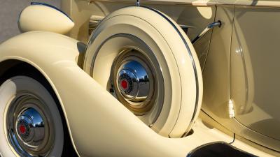 1937 Packard 1501 Super Eight Convertible Victoria