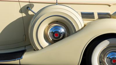 1937 Packard 1501 Super Eight Convertible Victoria