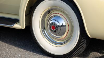 1937 Packard 1501 Super Eight Convertible Victoria