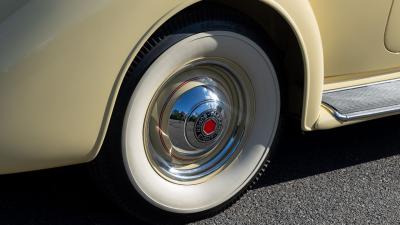 1937 Packard 1501 Super Eight Convertible Victoria