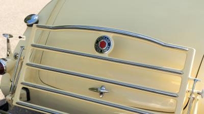 1937 Packard 1501 Super Eight Convertible Victoria