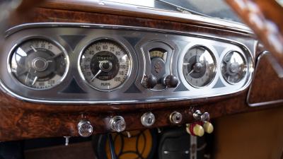 1937 Packard 1501 Super Eight Convertible Victoria