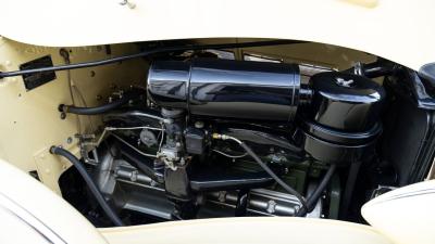 1937 Packard 1501 Super Eight Convertible Victoria