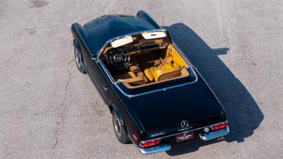 1968 Mercedes - Benz 250 SL Pagoda