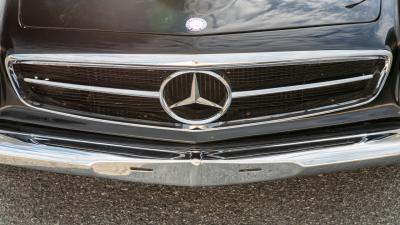1968 Mercedes - Benz 250 SL Pagoda