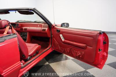 1992 Ford Mustang LX/GT Convertible
