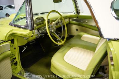 1956 Ford Thunderbird