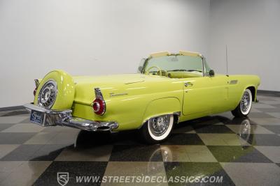 1956 Ford Thunderbird