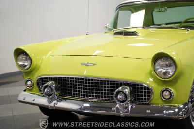 1956 Ford Thunderbird