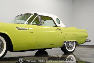 1956 Ford Thunderbird
