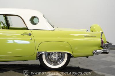 1956 Ford Thunderbird