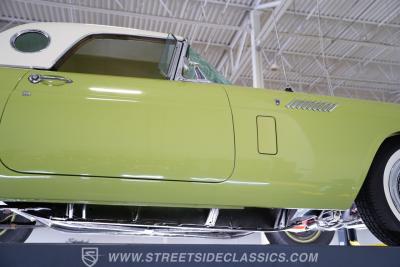 1956 Ford Thunderbird