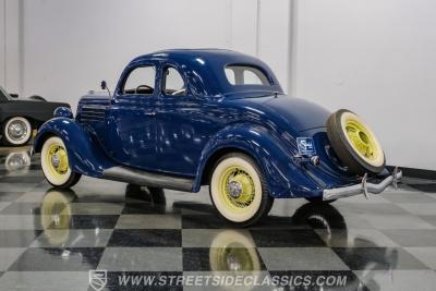 1935 Ford 5-Window Rumble Seat Coupe