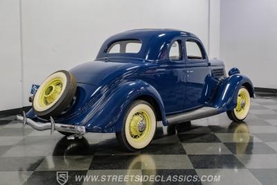 1935 Ford 5-Window Rumble Seat Coupe