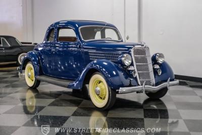 1935 Ford 5-Window Rumble Seat Coupe