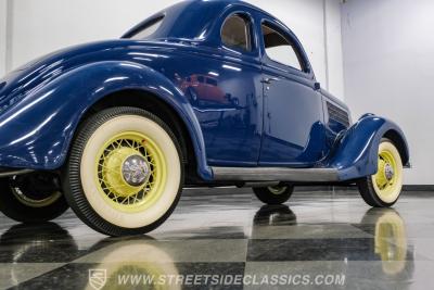 1935 Ford 5-Window Rumble Seat Coupe