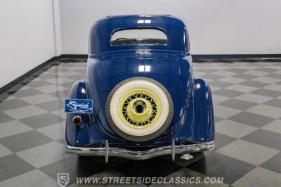 1935 Ford 5-Window Rumble Seat Coupe