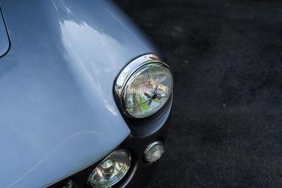 1961 AC Greyhound