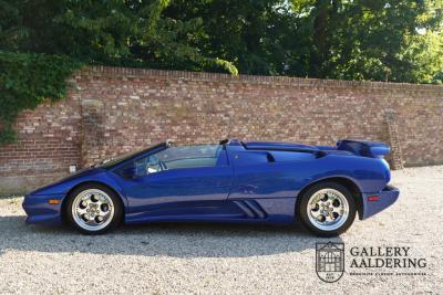 1996 Lamborghini Diablo Roadster VT &ldquo;35.000 kms and dealer service&rdquo;