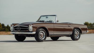 1965 Mercedes - Benz 230 SL Pagoda