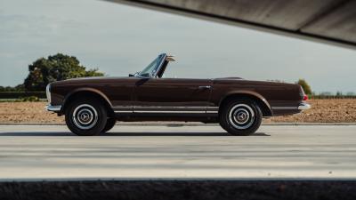 1965 Mercedes - Benz 230 SL Pagoda