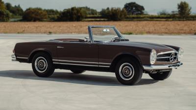 1965 Mercedes - Benz 230 SL Pagoda