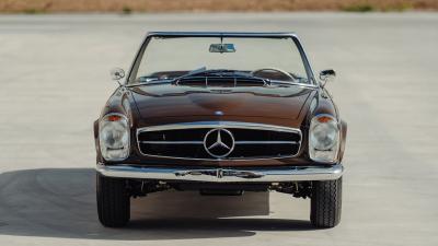 1965 Mercedes - Benz 230 SL Pagoda