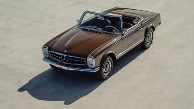1965 Mercedes - Benz 230 SL Pagoda