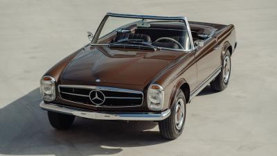 1965 Mercedes - Benz 230 SL Pagoda