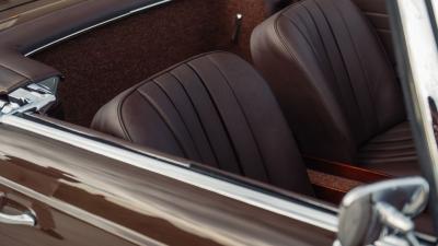 1965 Mercedes - Benz 230 SL Pagoda