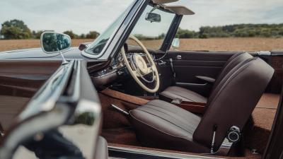 1965 Mercedes - Benz 230 SL Pagoda