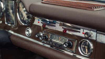 1965 Mercedes - Benz 230 SL Pagoda