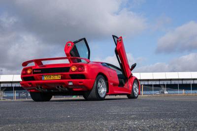 1991 Lamborghini DIABLO 5.7-LITRE 2WD SERIES 1