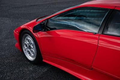 1991 Lamborghini DIABLO 5.7-LITRE 2WD SERIES 1
