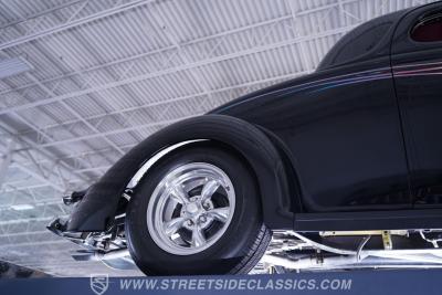 1936 Ford 3-Window Streetrod