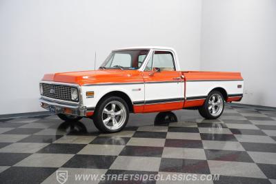 1972 Chevrolet C10 Custom Deluxe