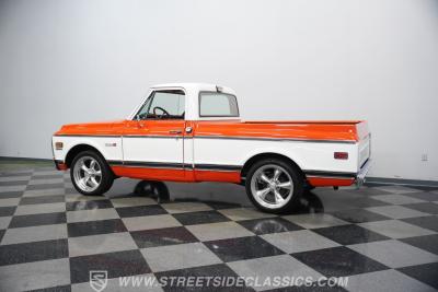1972 Chevrolet C10 Custom Deluxe