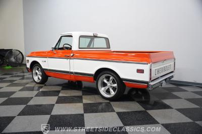 1972 Chevrolet C10 Custom Deluxe