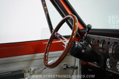 1972 Chevrolet C10 Custom Deluxe